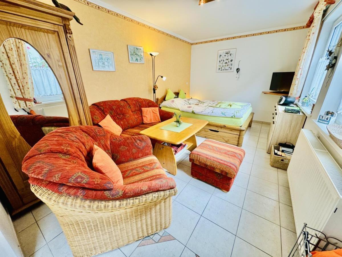 Haus Vier Freunde, Gabor Apartment Rostock Bagian luar foto